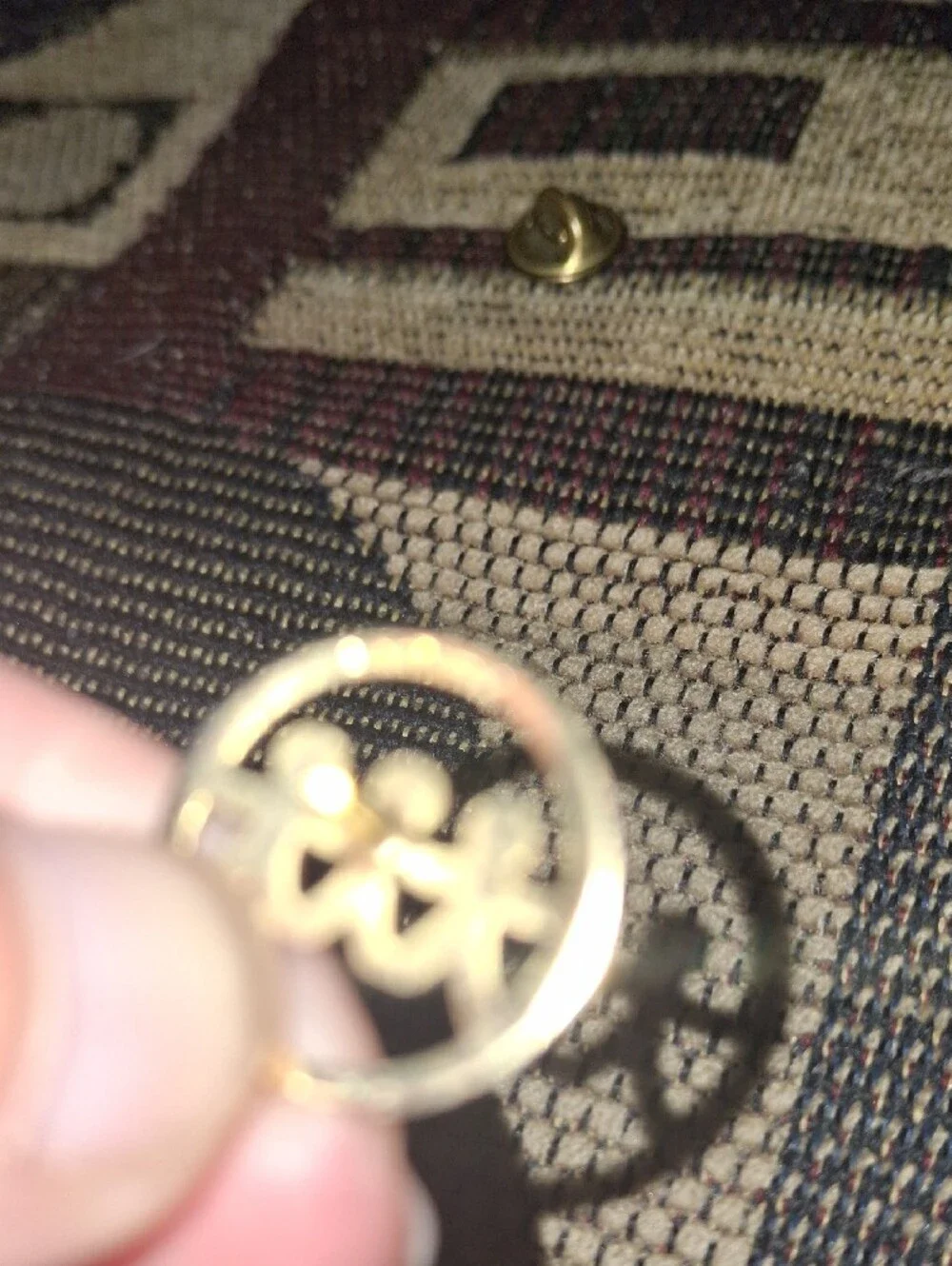 Gold Men’s Round Logo Lapel Pin United Way Vintage